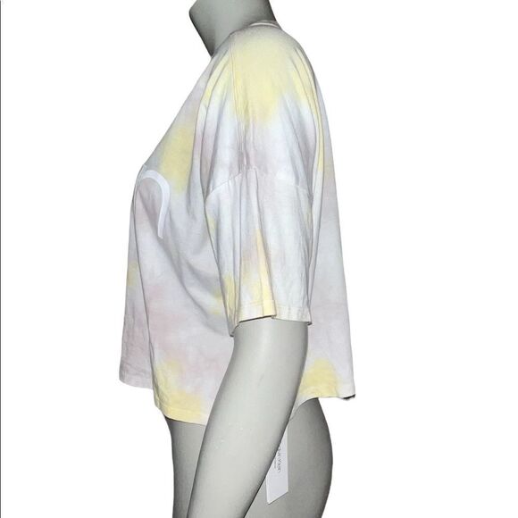 Calvin Klein Women's Daffodil Yellow Tie Dye Cropped T-Shirt Medium NWT - Picture 4 of 8